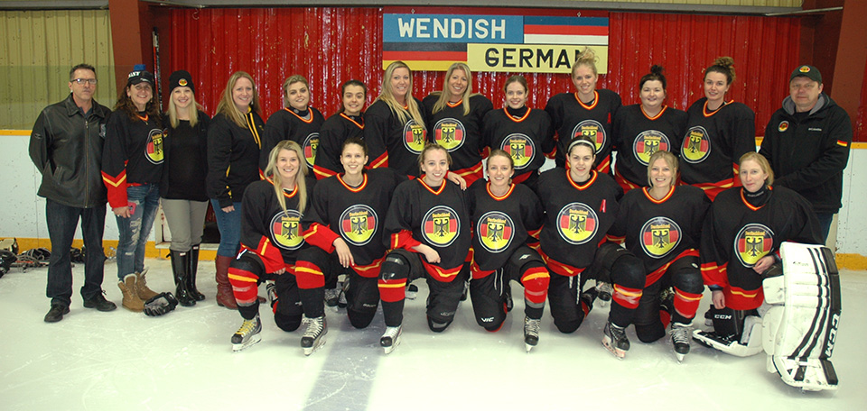 Women's Division Eagles team photo